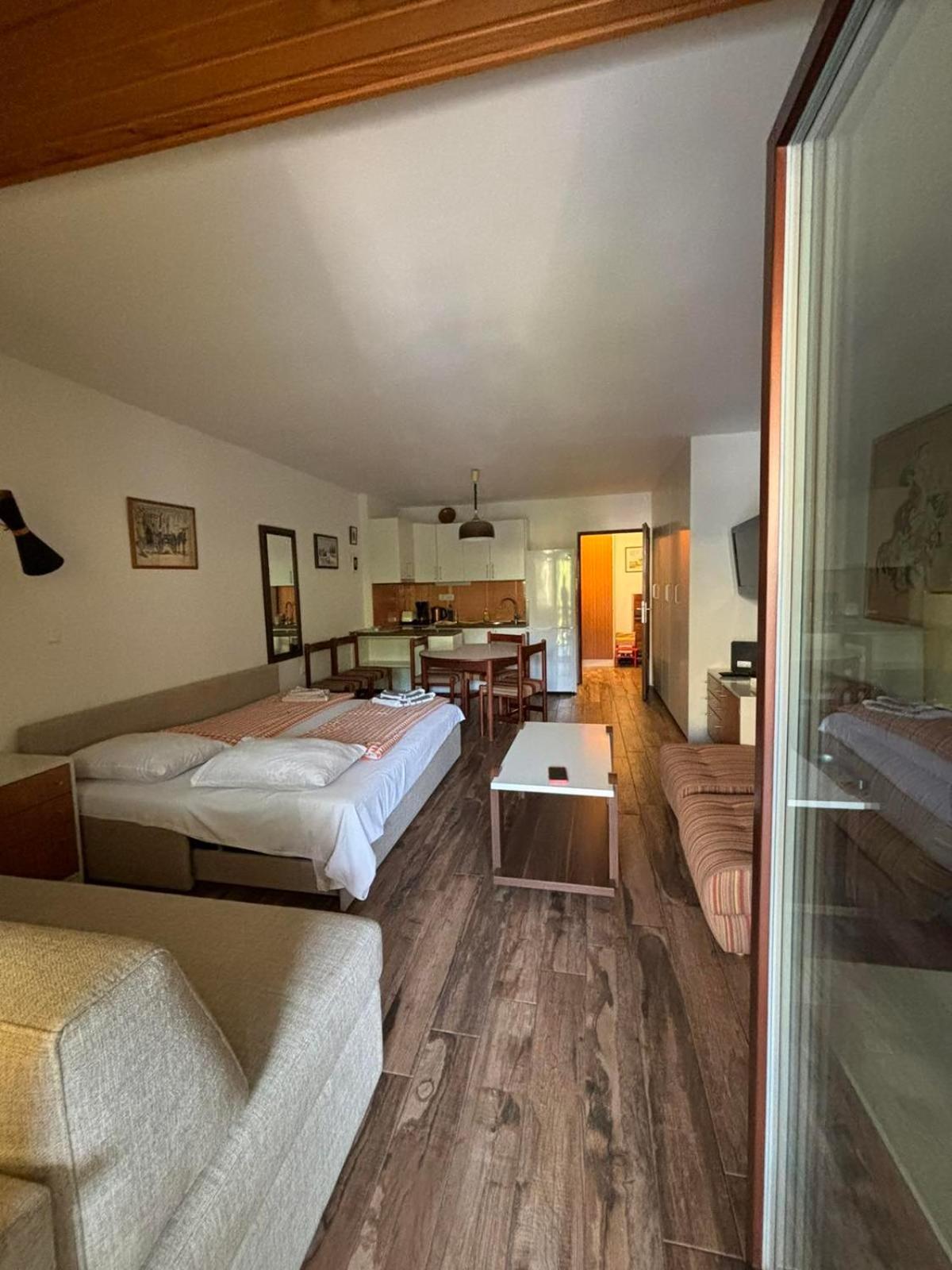 Apartman Veriga クランスカゴーラ エクステリア 写真